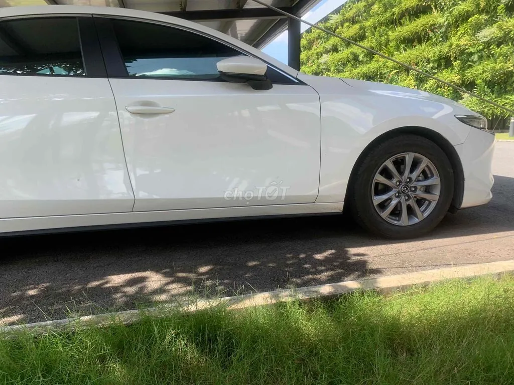 Mazda 3 2020 photo 3