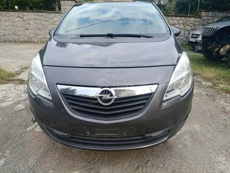 Opel Meriva 2012 photo 2