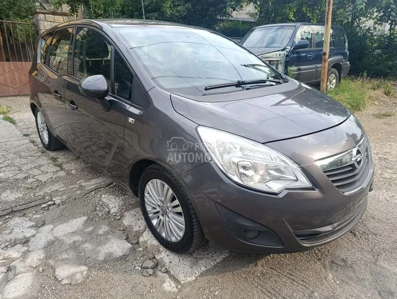 Opel Meriva 2012 photo 3