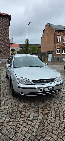 Ford Mondeo 2001 photo 2