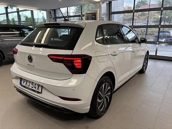 Volkswagen Polo 2027 photo 4