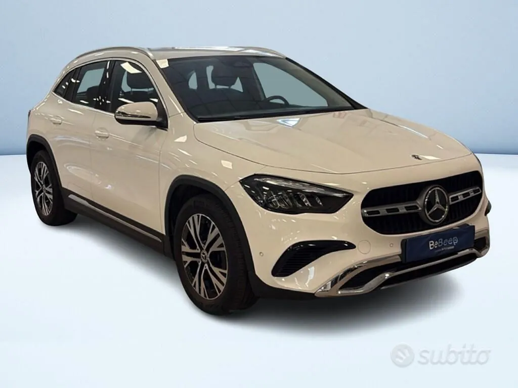 Mercedes-Benz Gla 2025 photo 2