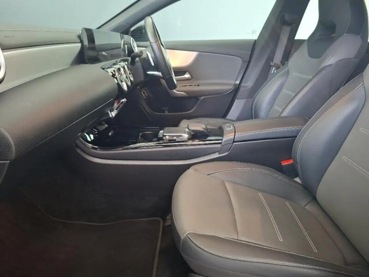 Mercedes-Benz Cla 2022 photo 5