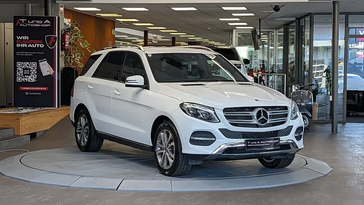 Mercedes-Benz Gle-Class 2017 photo 3