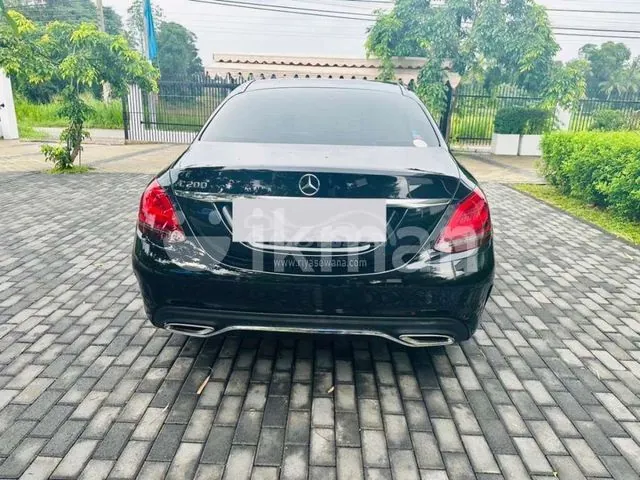 Mercedes-Benz C200 2019 photo 4