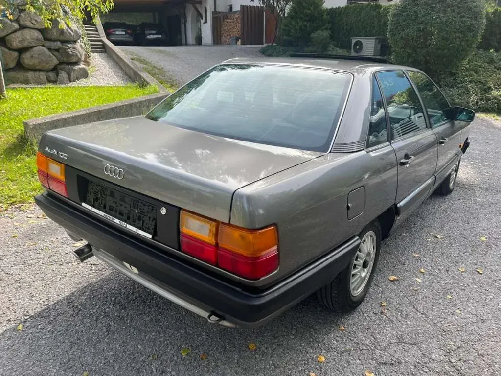 Audi 100 Cs 1988 photo 3