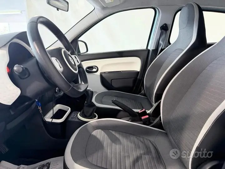 Renault Twingo 2015 photo 5