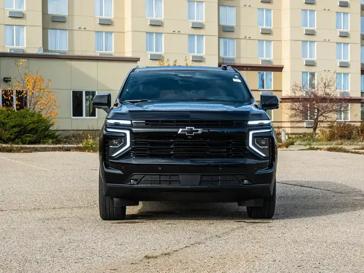 Chevrolet Tahoe 2027 photo 3