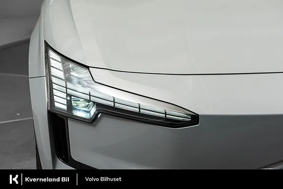 Volvo Ex30 2025 photo 3