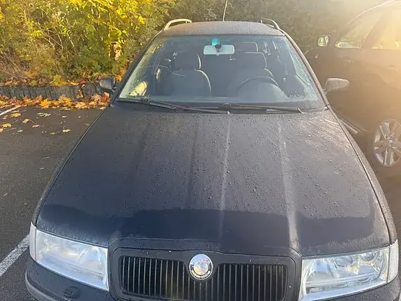 Skoda Octavia 2002 photo 2