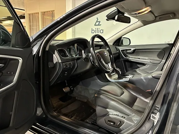 Volvo V60 2014 photo 3