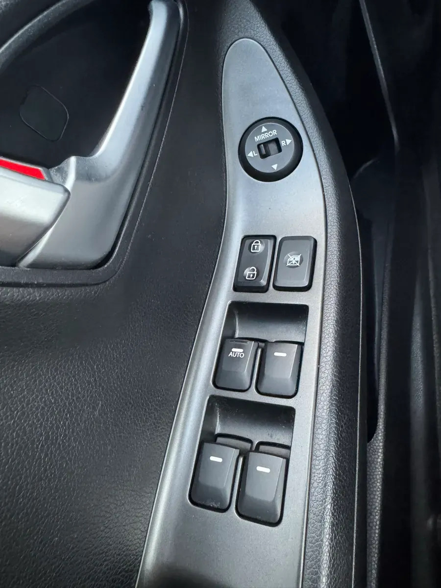Kia Picanto 2012 photo 3