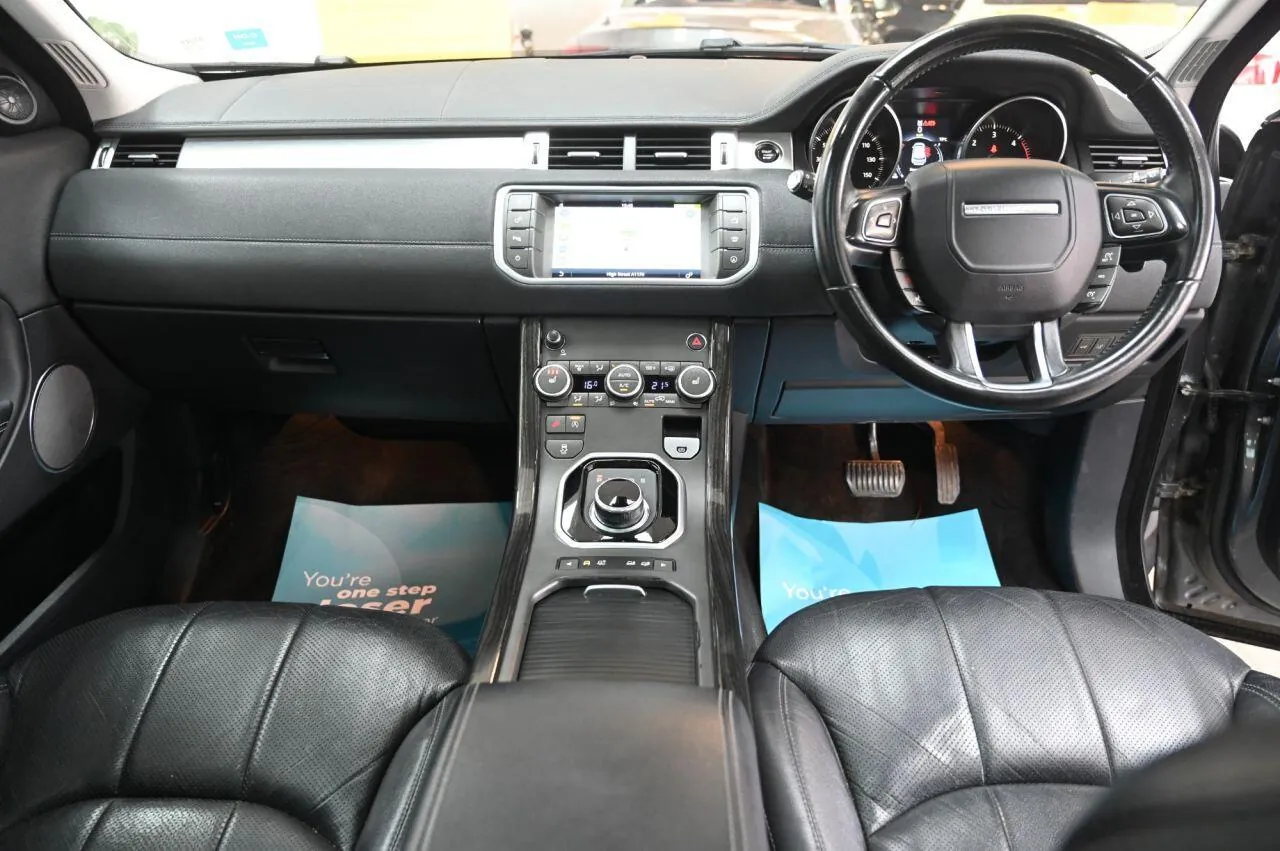 Land Rover Range Rover Evoque 2016 photo 4