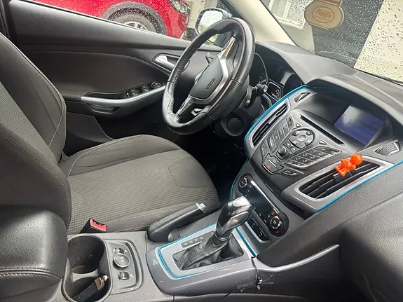Ford Focus 2014 photo 4