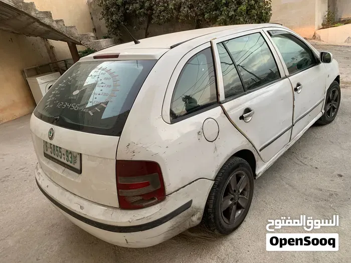 Skoda Fabia 2006 photo 3