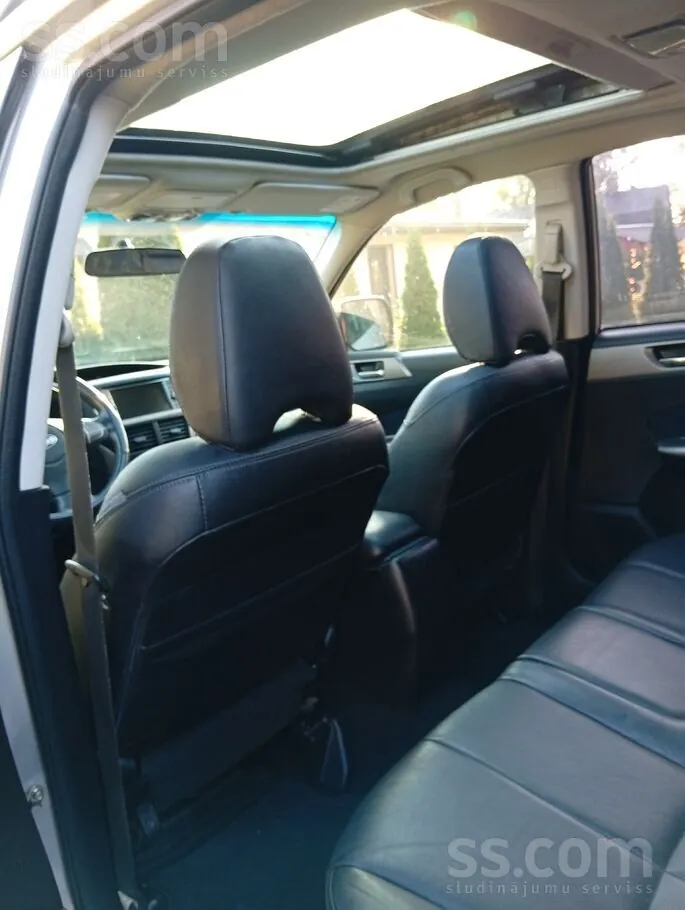 Subaru Forester 2010 photo 5