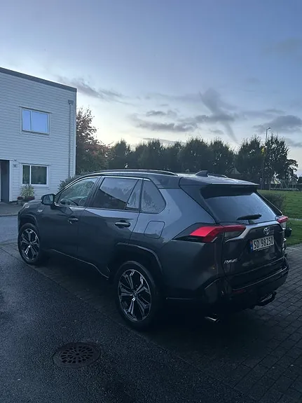Toyota Rav4 2021 photo 2