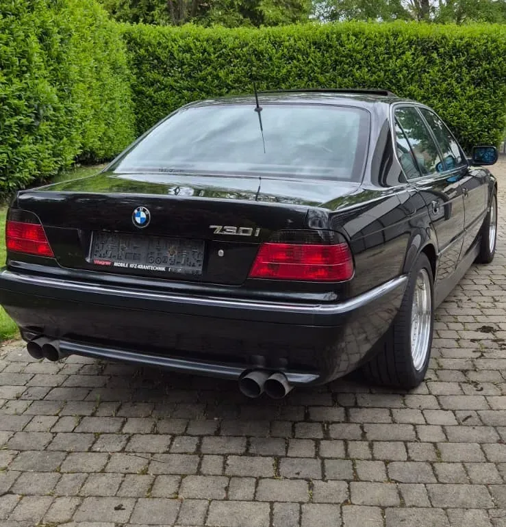 BMW 7 Series 1995 photo 3