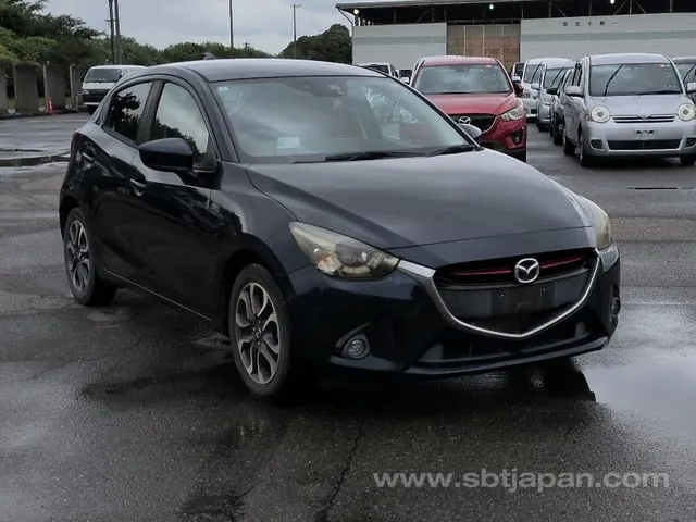 Mazda Demi