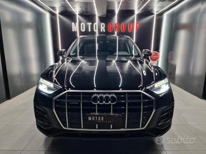 Audi Q5 2022 photo 2