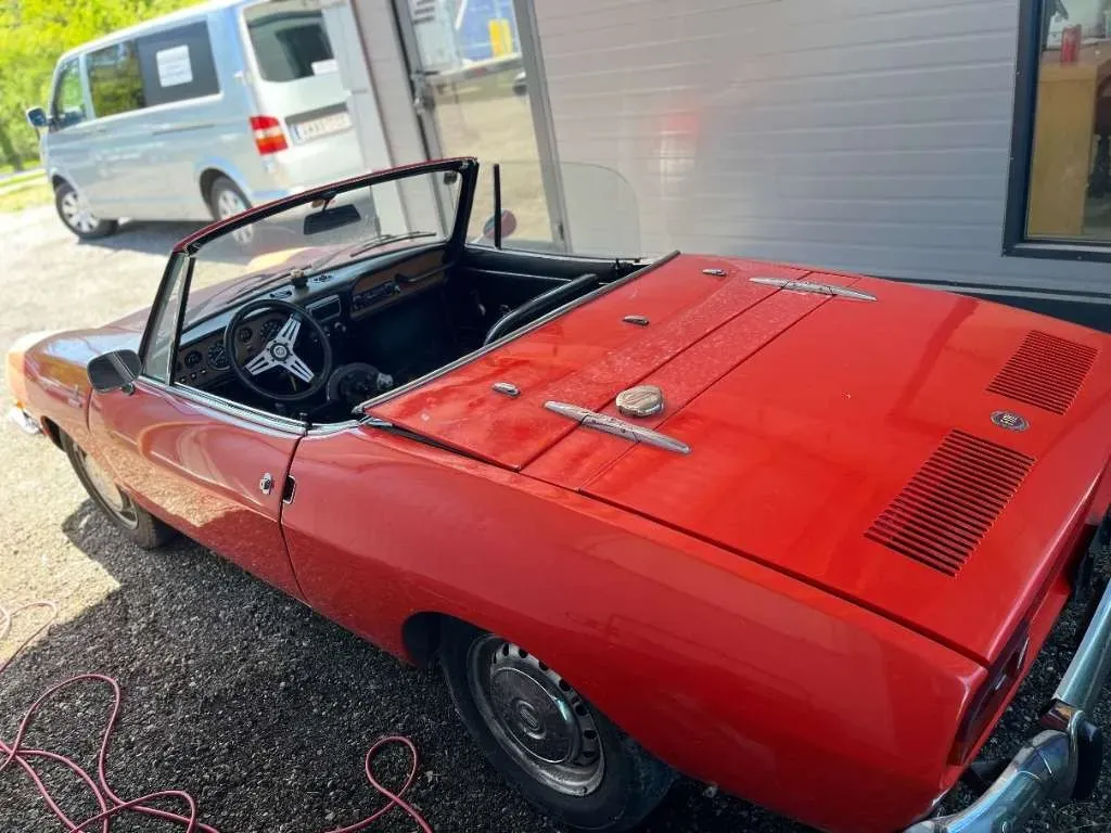 Fiat 850 Sport Speider Cabrio
