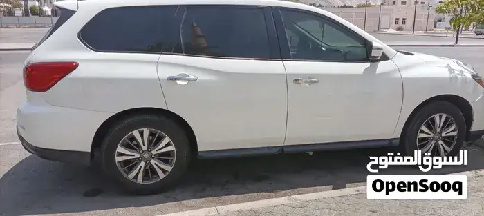 Nissan Pathfinder 2017 photo 3