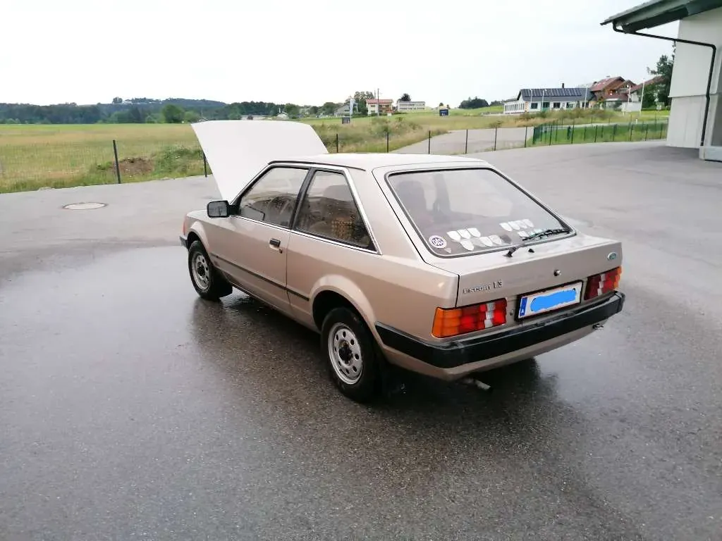 Ford Escort
