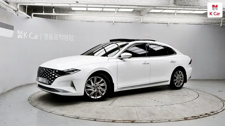 Hyundai Grandeur Hybrid