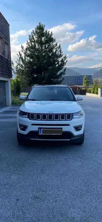 Jeep Compass 2018 photo 2