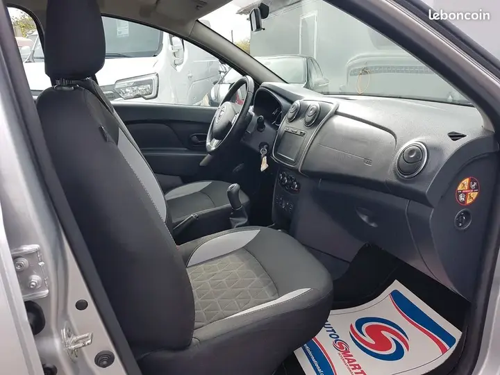 Dacia Sandero 2015 photo 5