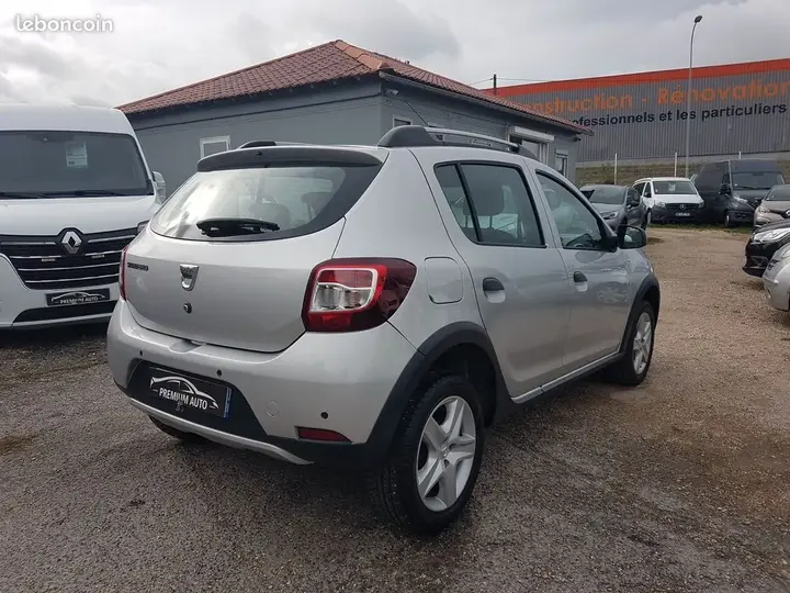Dacia Sandero 2015 photo 3