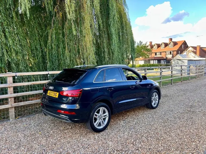 Audi Q3 2013 photo 5