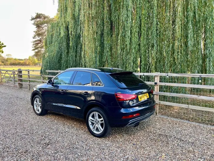 Audi Q3 2013 photo 4