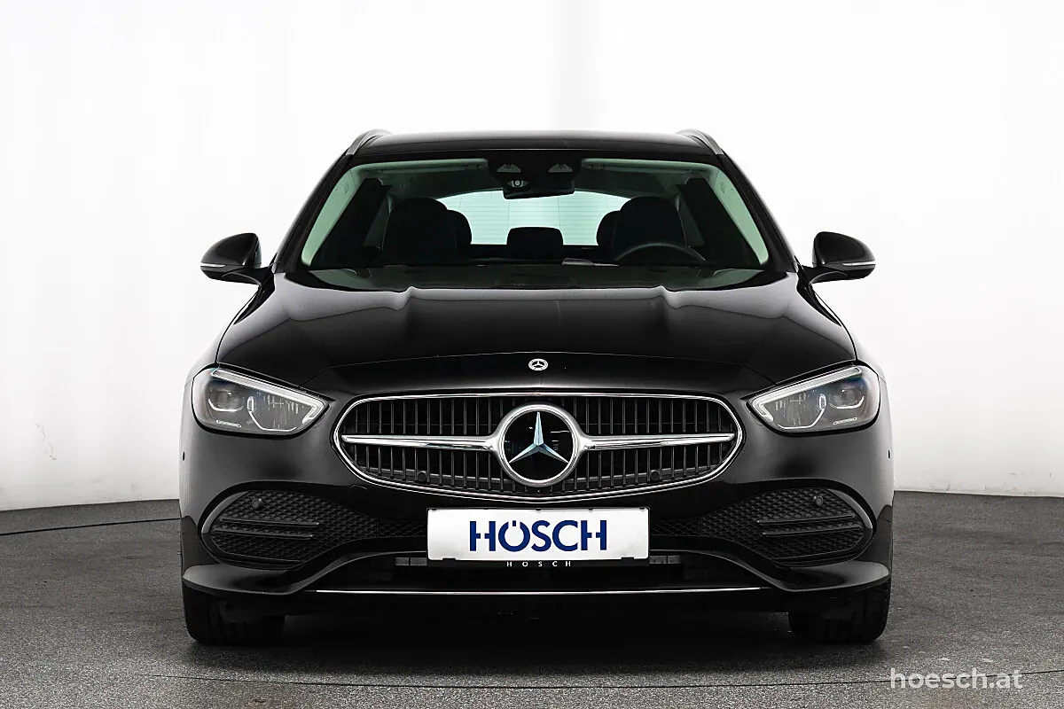 Mercedes-Benz C-Class 2025 photo 2