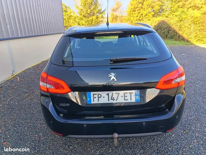 Peugeot 308 2019 photo 4