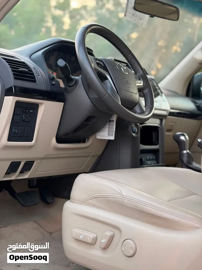 Toyota Prado 2022 photo 2