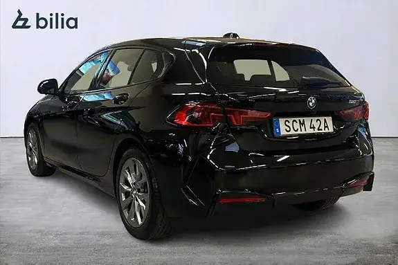 BMW 120 2026 photo 4