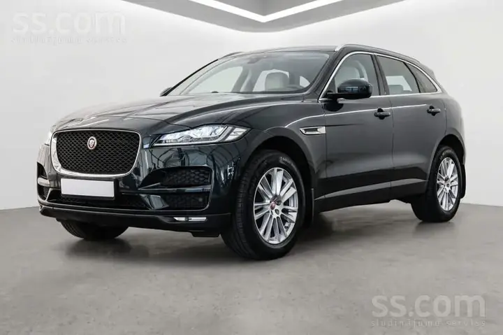 Jaguar F-Pace