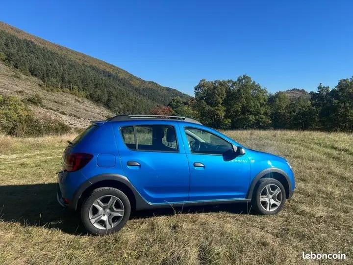Dacia Sandero 2019 photo 2