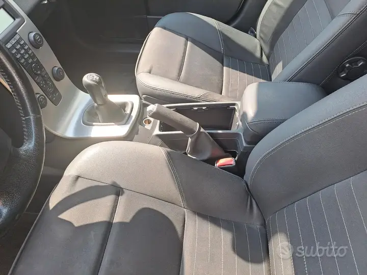 Volvo V50 2007 photo 3