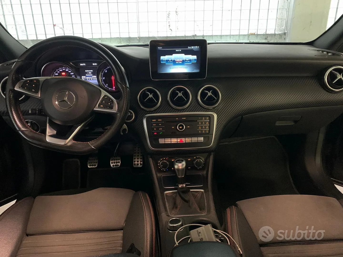 Mercedes-Benz Class A Amg 2017 photo 2