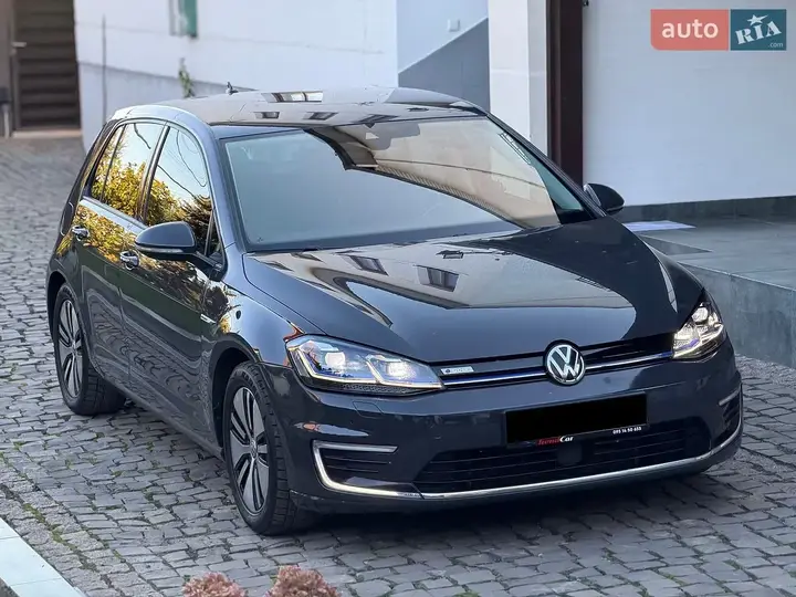 Volkswagen E-Golf 2020 photo 5