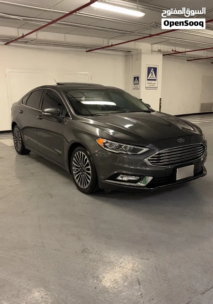 Ford Fusion 2018 photo 2