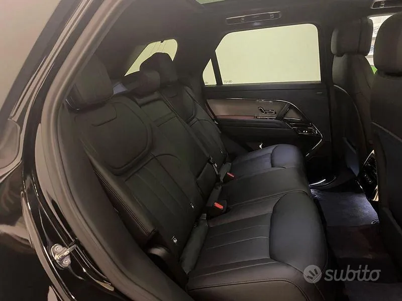 Land Rover Range Rover Sport 2025 photo 5