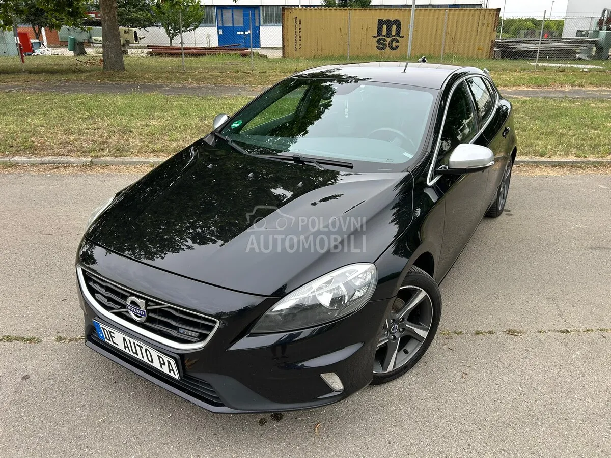 Volvo V40 2013 photo 2