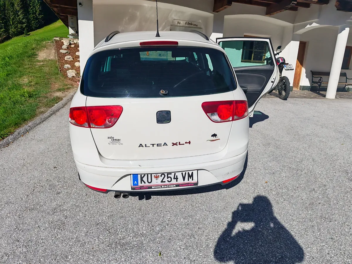 Seat Altea Xl 2010 photo 2