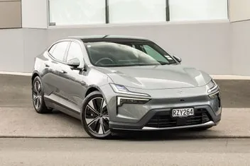 Polestar 4 2026 photo 2