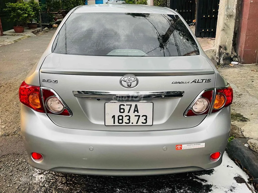 Toyota Corolla Altis 2010 photo 4