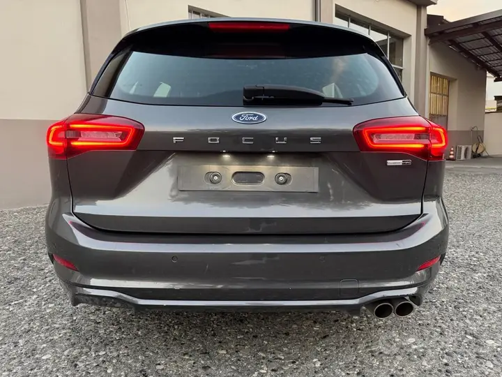 Ford Focus 2023 photo 5