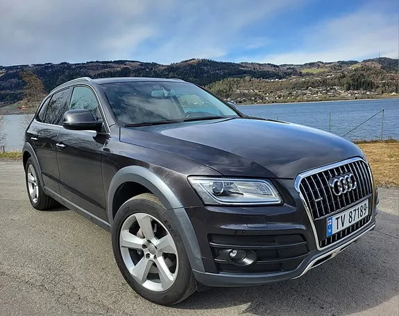 Audi Q5 2015 photo 2